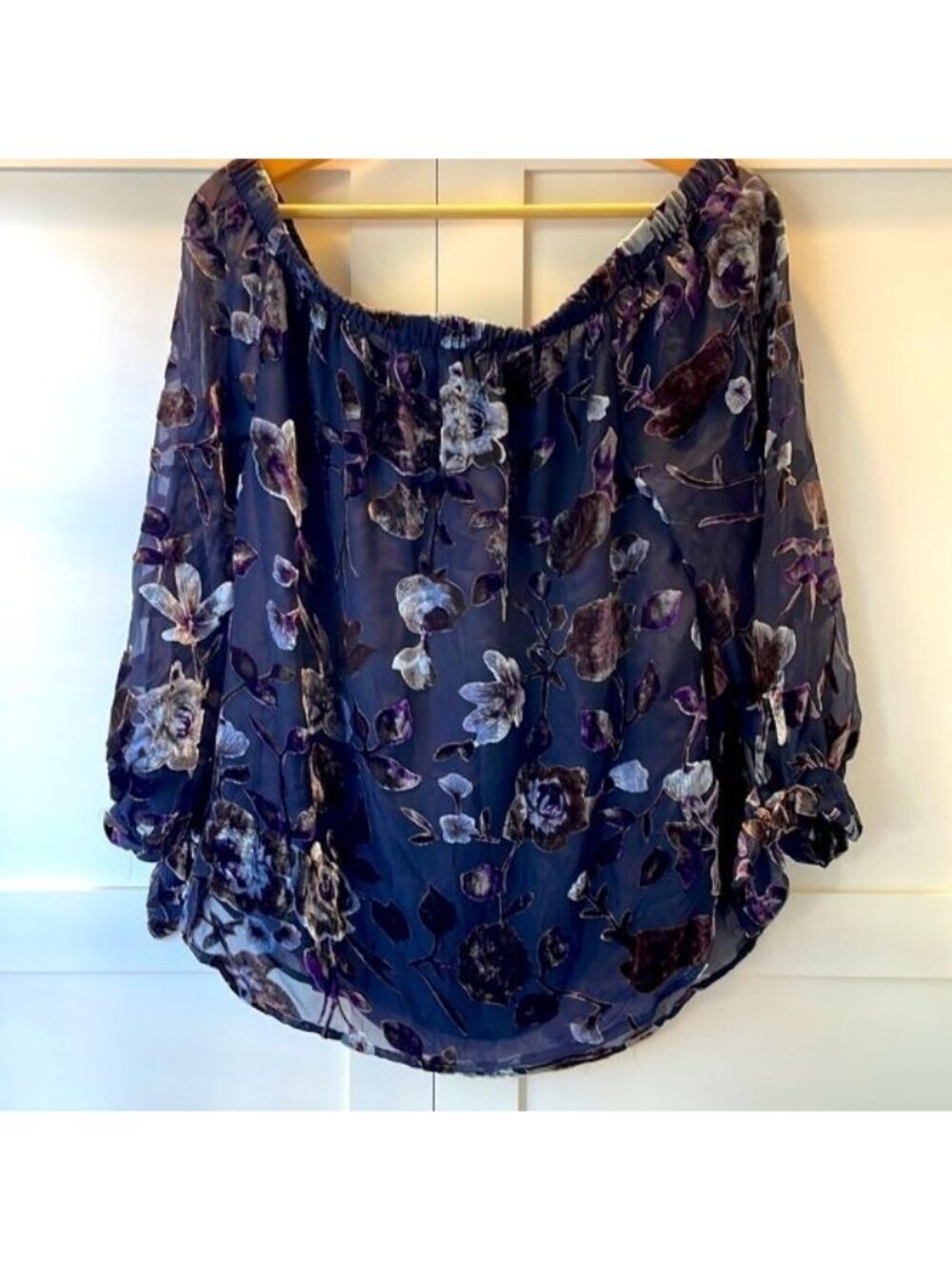 Dalia Off the Shoulder Blouse Floral Print Size: Med. - Picture 5 of 5
